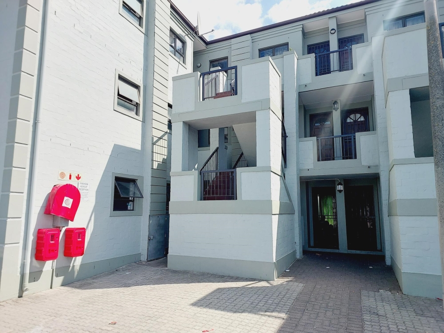 2 Bedroom Property for Sale in Sanlamhof Western Cape